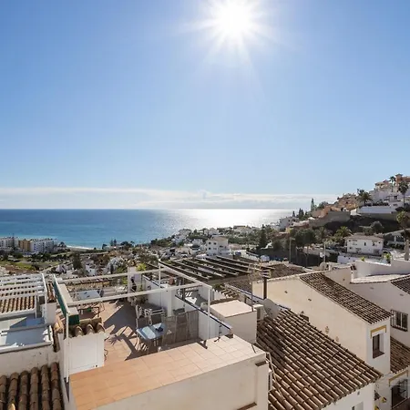 Plaza Cadiz 4 Overlooking Playazo Villa Nerja