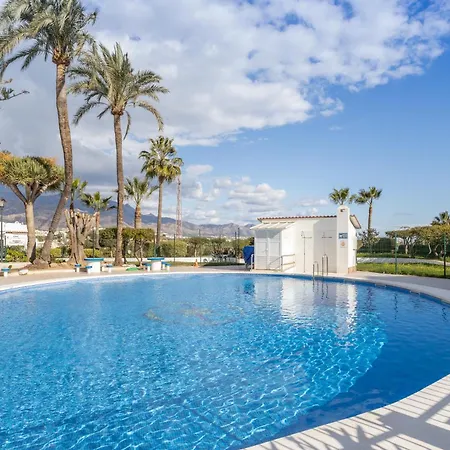Plaza Cadiz 4 Overlooking Playazo Willa Nerja